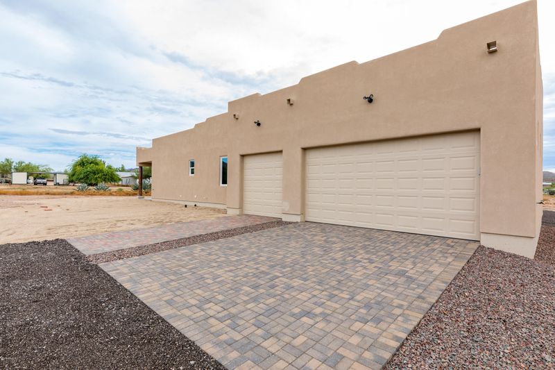 40532 N 3rd Ave, Phoenix, AZ 85086