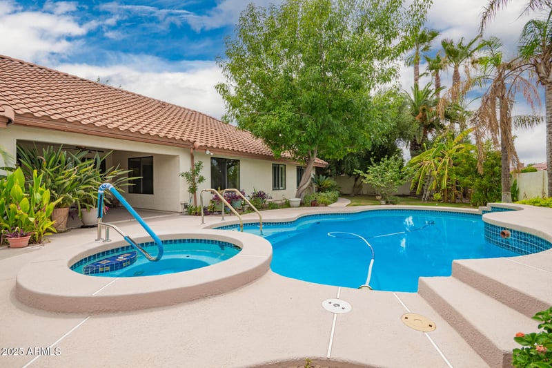 4054 E Grandview St, Mesa, AZ 85205