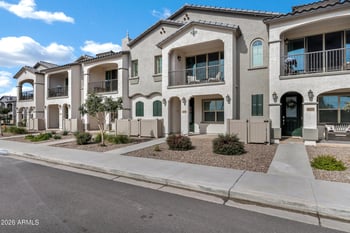 4055 Amoroso Dr, Gilbert, AZ 85296