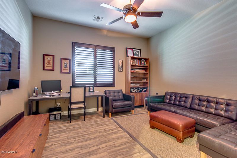 4055 E Morrison Ranch Pw, Gilbert, AZ 85296