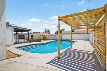 4055 Montebello Ave, Phoenix, AZ 85019
