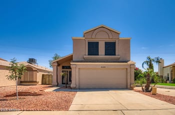 4055 Whispering Wind Dr, Glendale, AZ 85310