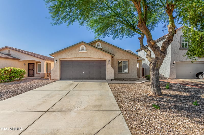 40558 Jay Ln, San Tan Valley, AZ 85140