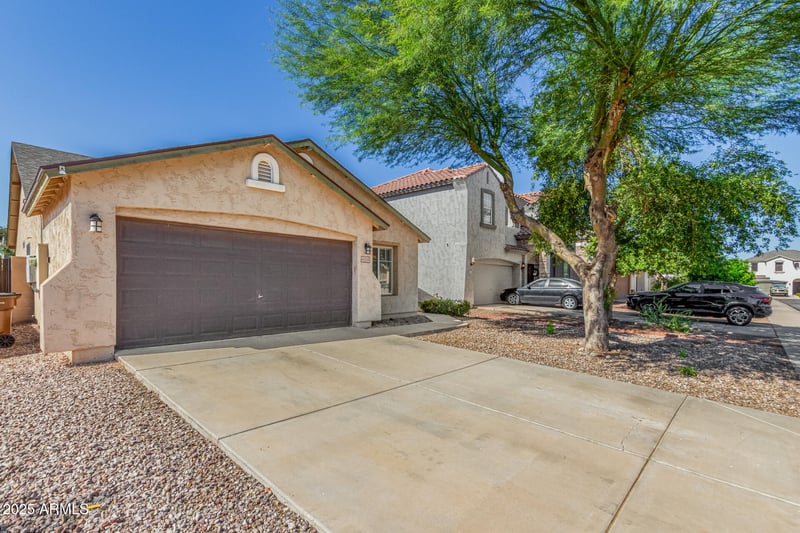 40558 Jay Ln, San Tan Valley, AZ 85140