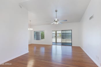 4056 Mercer Ln, Phoenix, AZ 85029