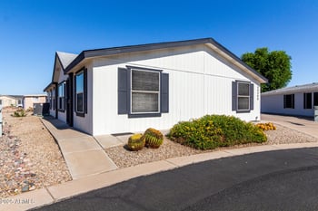 40569 N Bogey Dr, San Tan Valley, AZ 85140