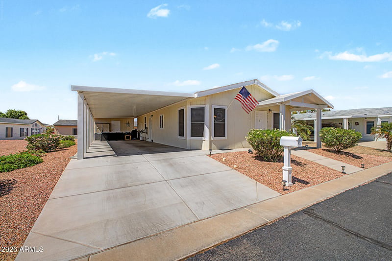 40576 N Wedge Dr, San Tan Valley, AZ 85140