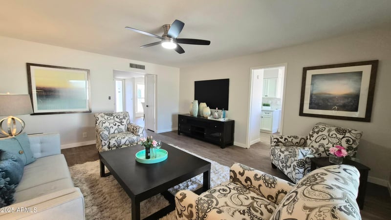 4058 Crescent Ave, Mesa, AZ 85206