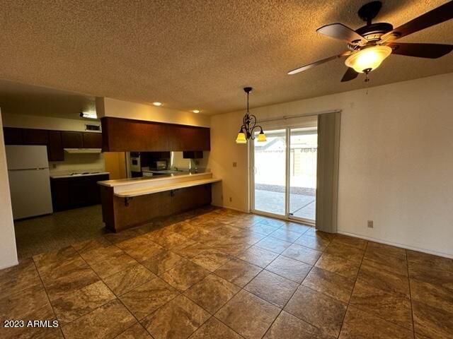 4058 E Clovis Cir, Mesa, AZ 85206