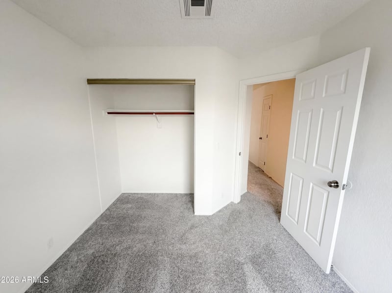 4058 W Chama Dr, Glendale, AZ 85310