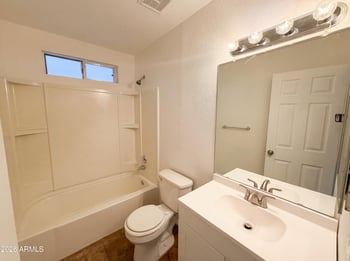 4058 Chama Dr, Glendale, AZ 85310