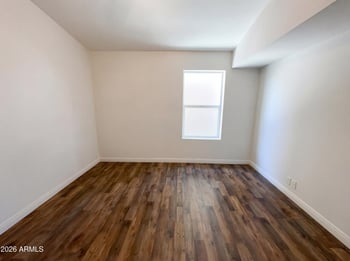 406 Behrend Dr, Phoenix, AZ 85024