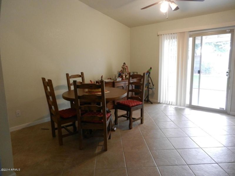 406 E Hackamore St, Mesa, AZ 85203