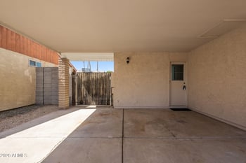 406 Oraibi Dr, Phoenix, AZ 85024