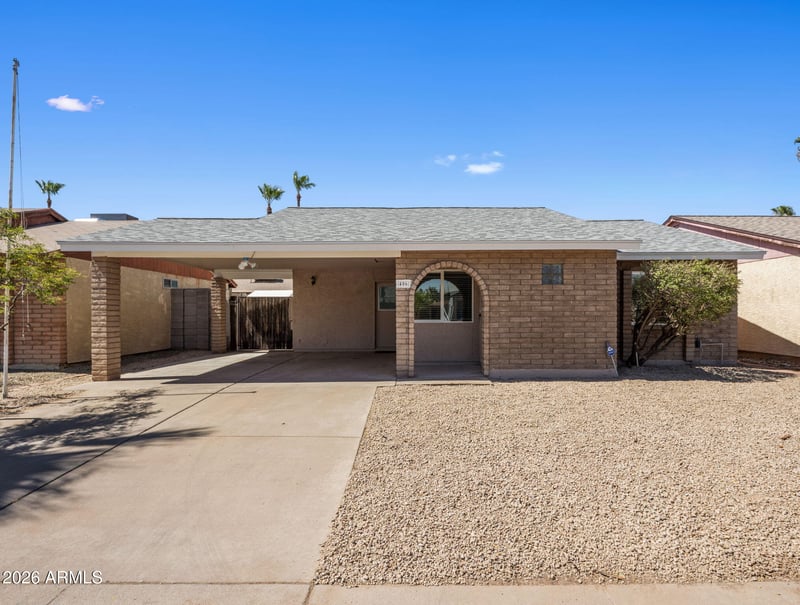406 E Oraibi Dr, Phoenix, AZ 85024