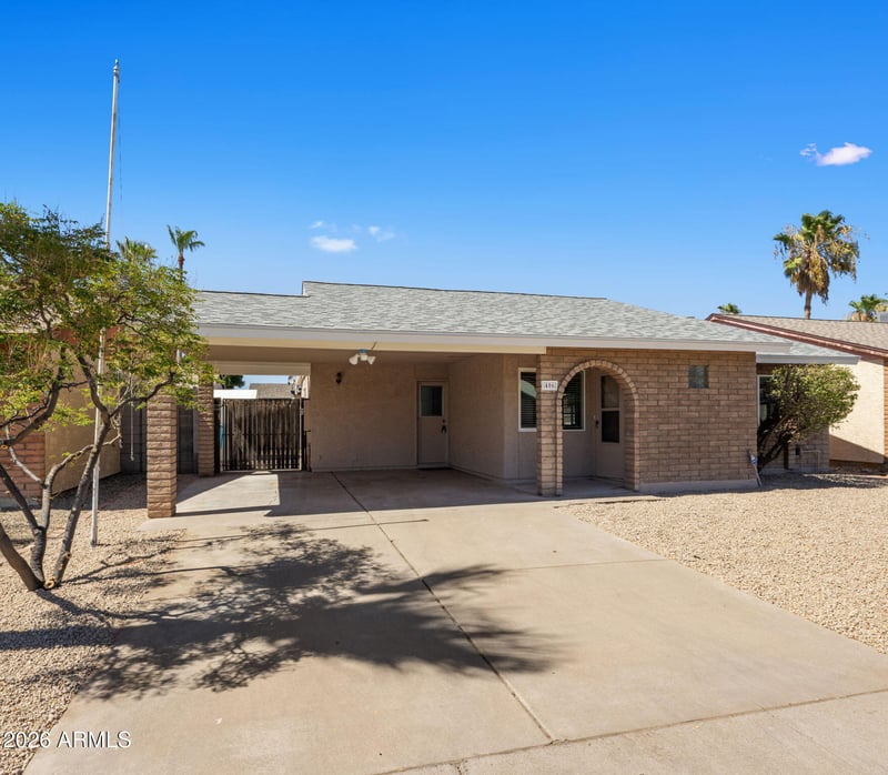 406 E Oraibi Dr, Phoenix, AZ 85024