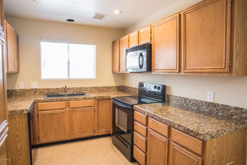 406 E Rimrock Dr, Phoenix, AZ 85024