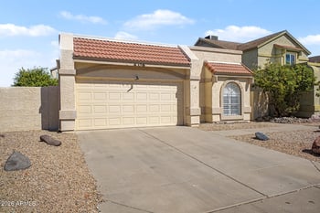 406 E Taro Ln, Phoenix, AZ 85024