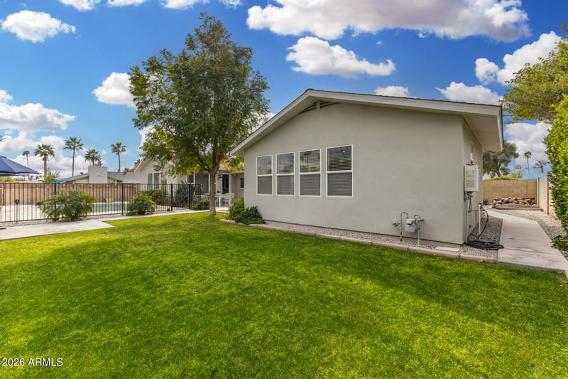 406 Redondo Dr, Litchfield Park, AZ 85340