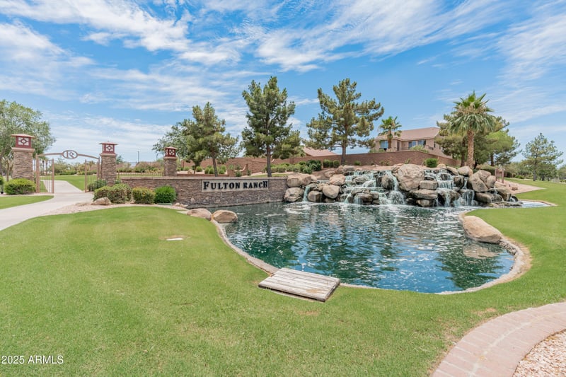 4060 Emerson St, Chandler, AZ 85248