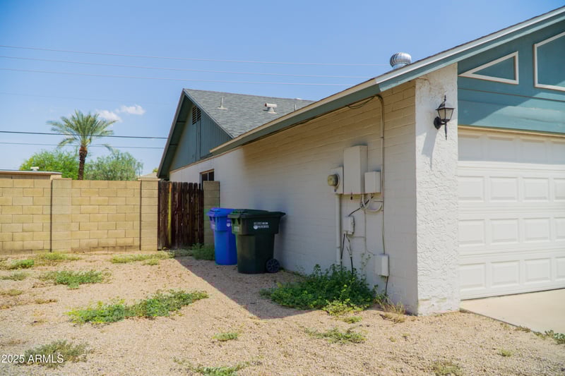 4060 Karen Dr, Phoenix, AZ 85032