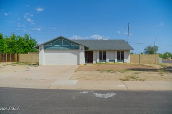 4060 Karen Dr, Phoenix, AZ 85032