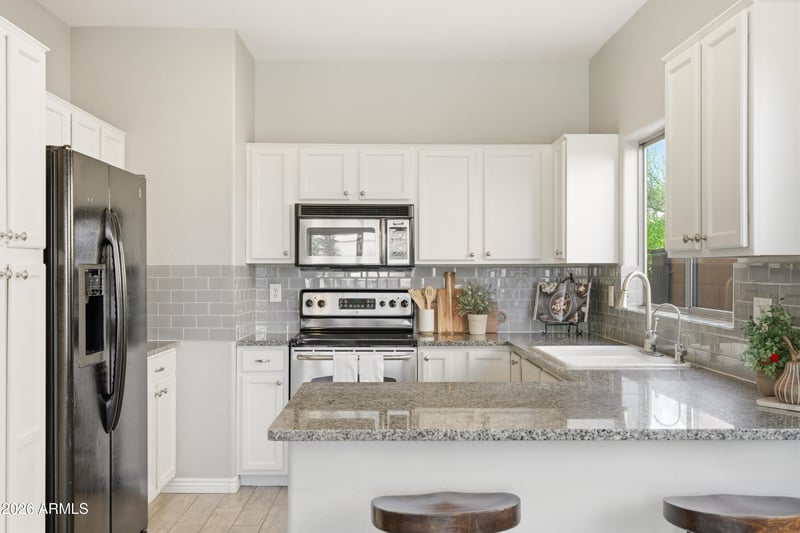 4061 Wagon Ct, Gilbert, AZ 85297