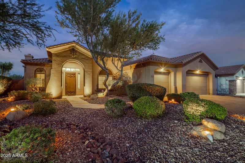 40619 Candlewyck Ln, Phoenix, AZ 85086