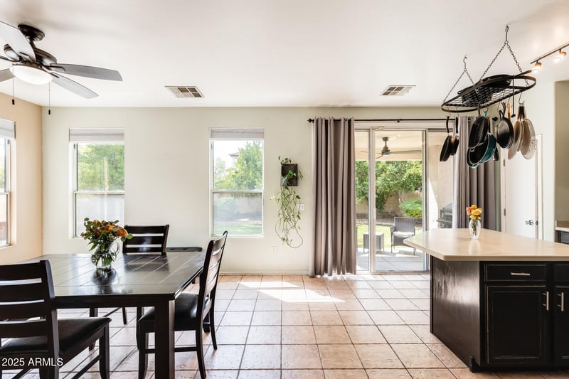 4063 Betsy Ct, Gilbert, AZ 85296