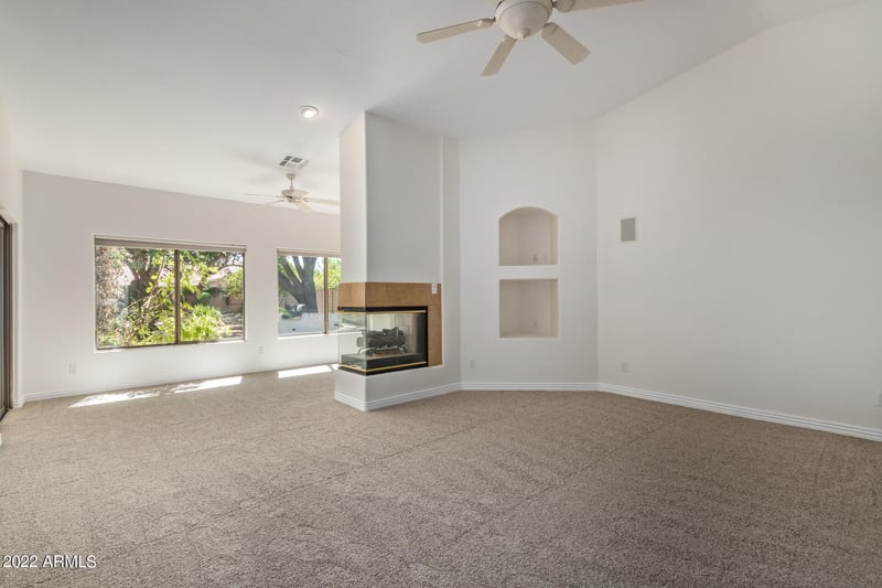 4063 E Fairfield St, Mesa, AZ 85205