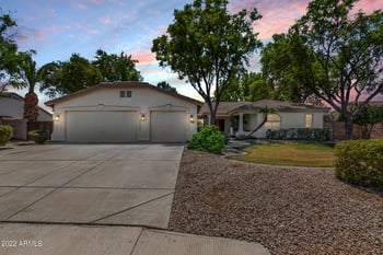 4063 E Fairfield St, Mesa, AZ 85205