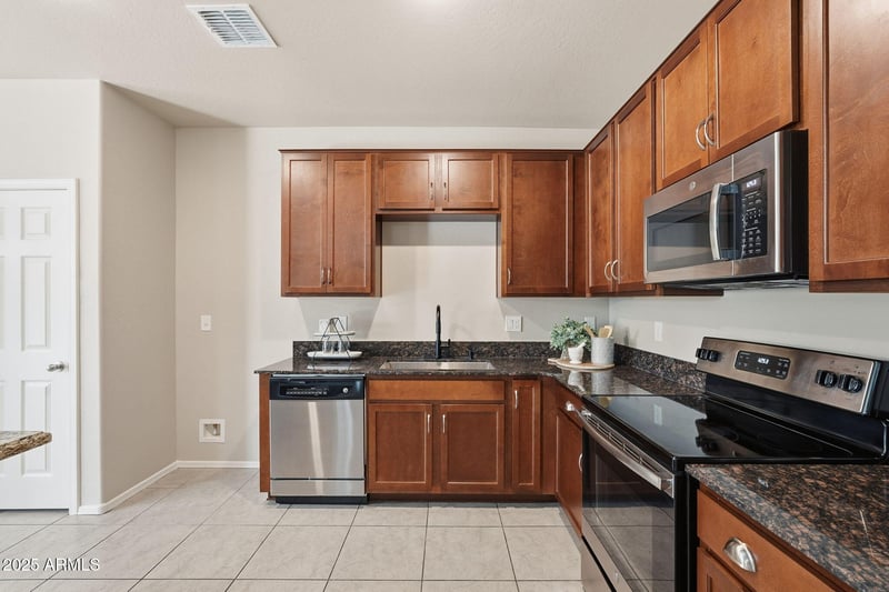 4065 Ardmore Rd, Laveen, AZ 85339