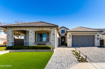 4065 Debra Dr, Gilbert, AZ 85297