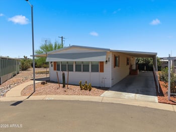 4065 University Dr #384, Mesa, AZ 85205