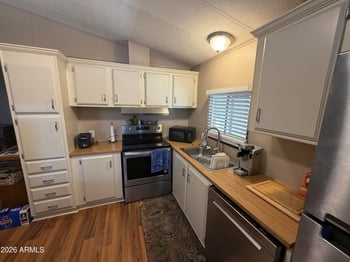 4065 University Dr #423, Mesa, AZ 85205