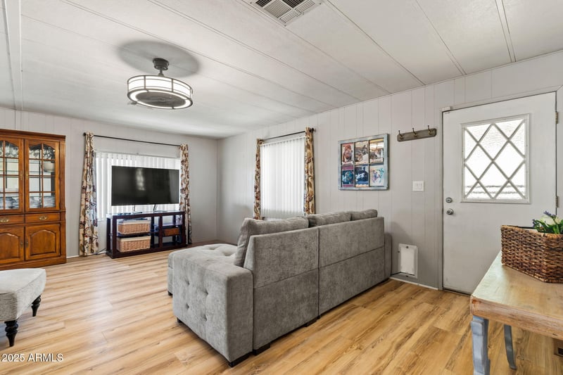 4065 University -- #433, Mesa, AZ 85202