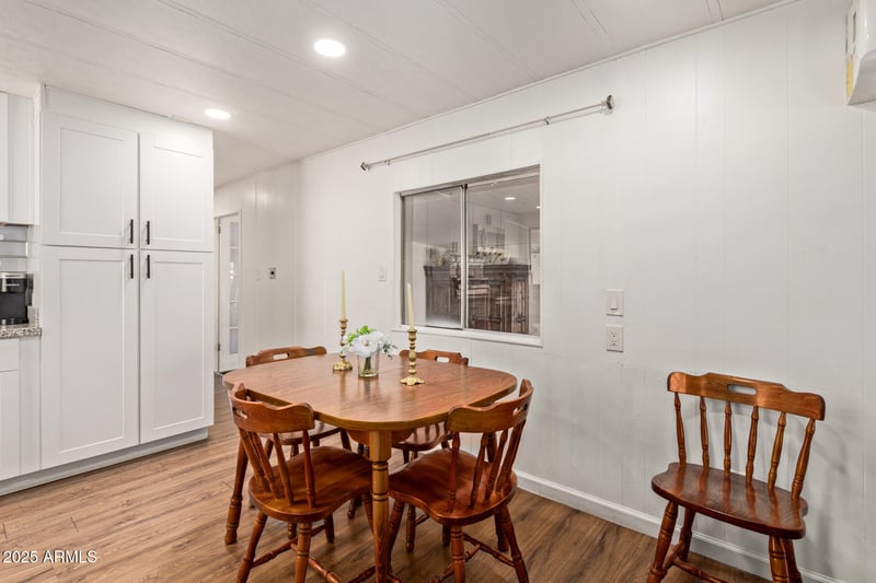 4065 University Dr #115, Mesa, AZ 85205