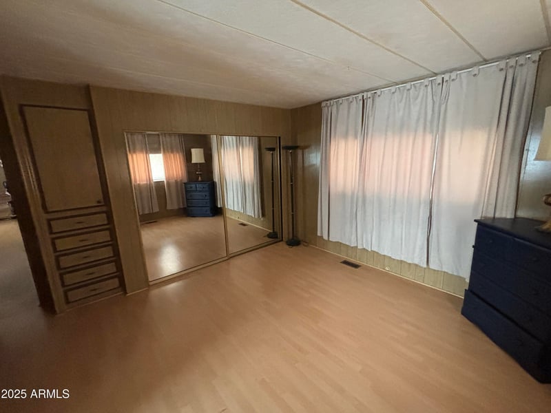 4065 University Dr #287, Mesa, AZ 85205