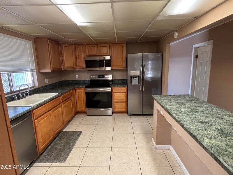 4065 University Dr #4, Mesa, AZ 85205