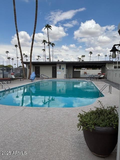 4065 University Dr #50, Mesa, AZ 85205