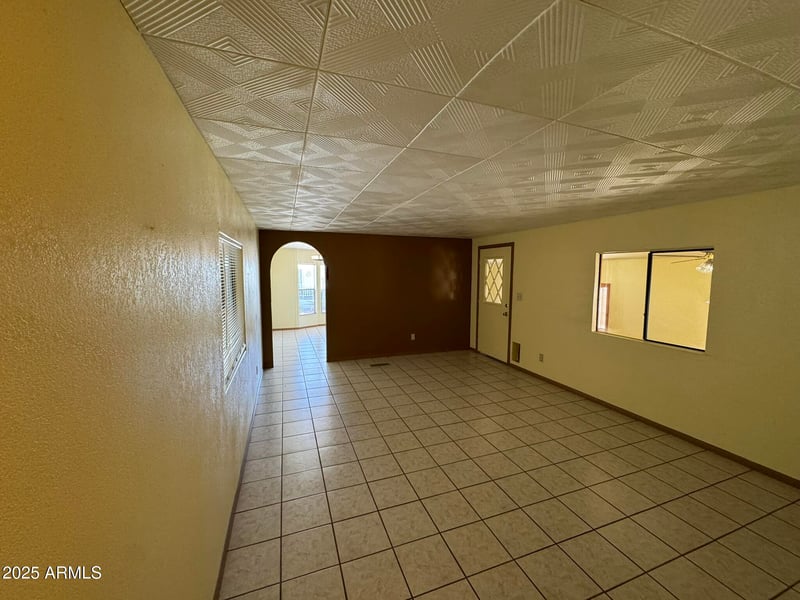 4065 University Dr #564, Mesa, AZ 85205