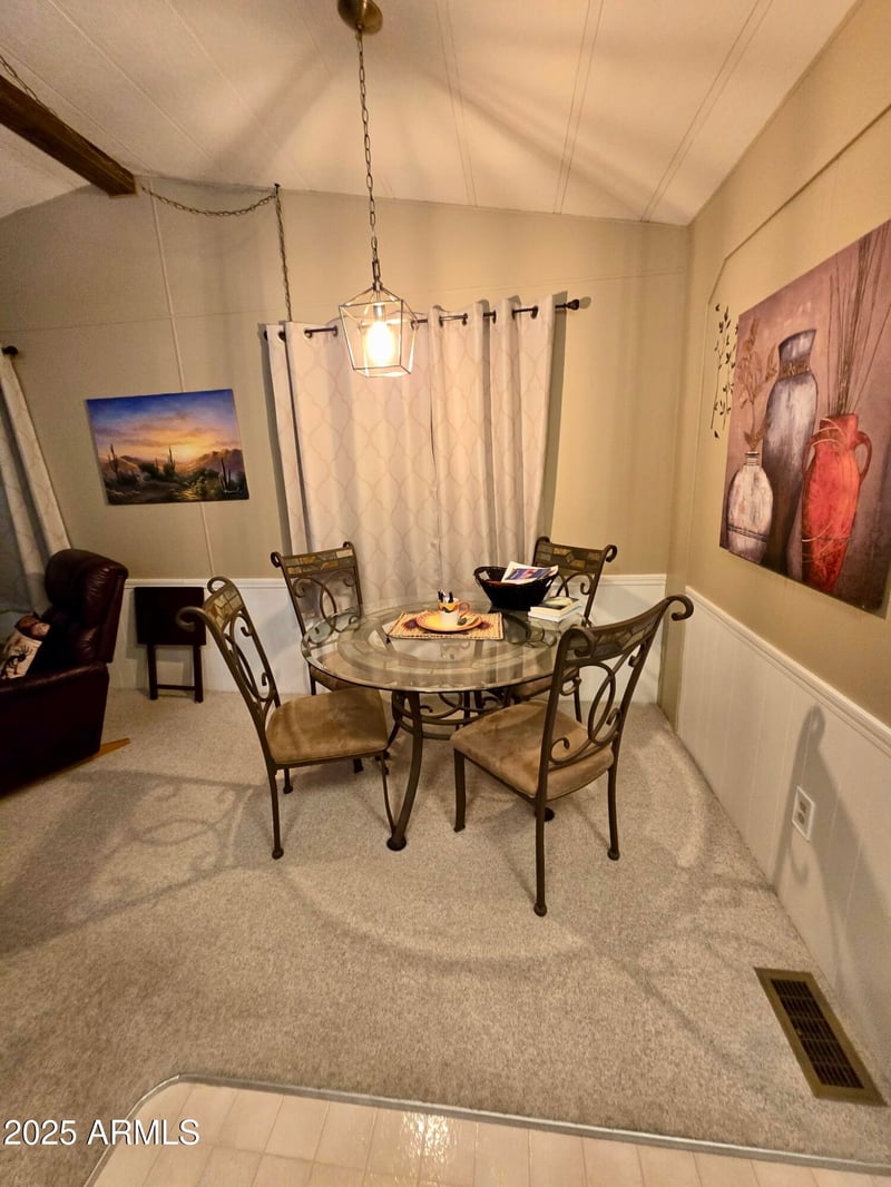 4065 University Dr #565, Mesa, AZ 85205