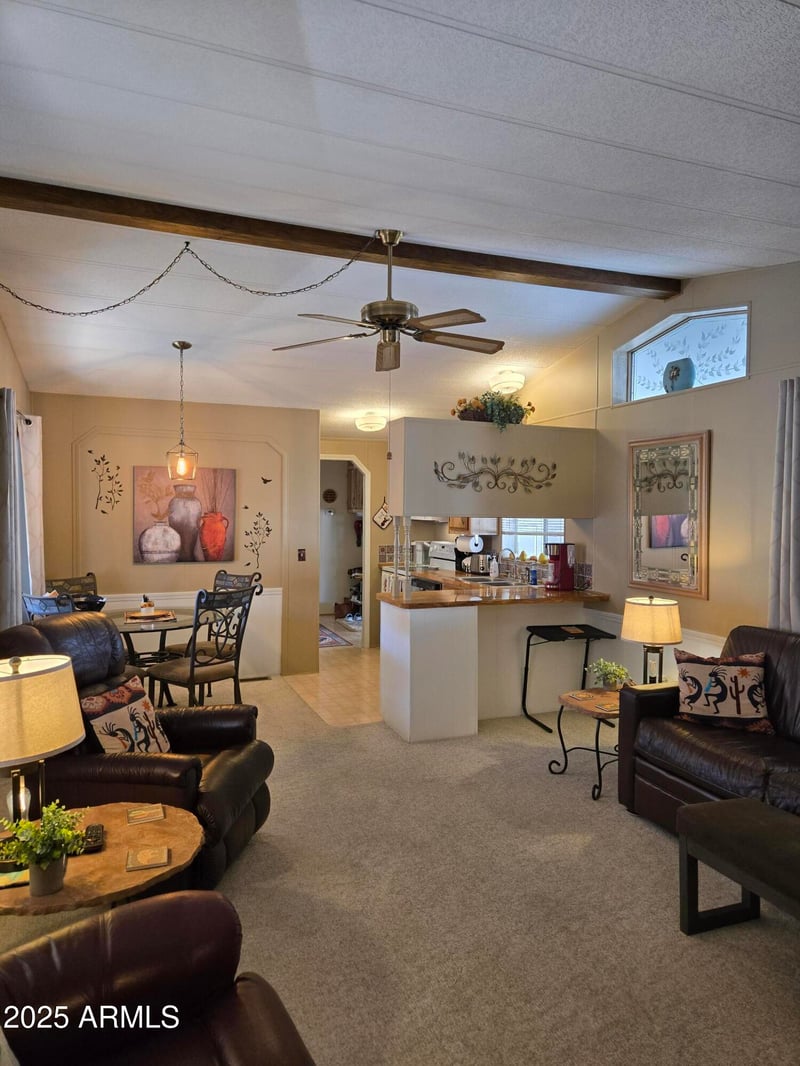 4065 University Dr #565, Mesa, AZ 85205