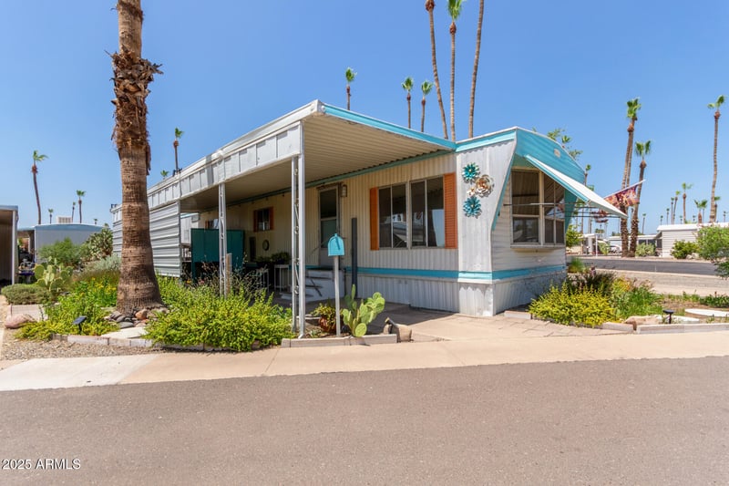4065 University Dr #76, Mesa, AZ 85205