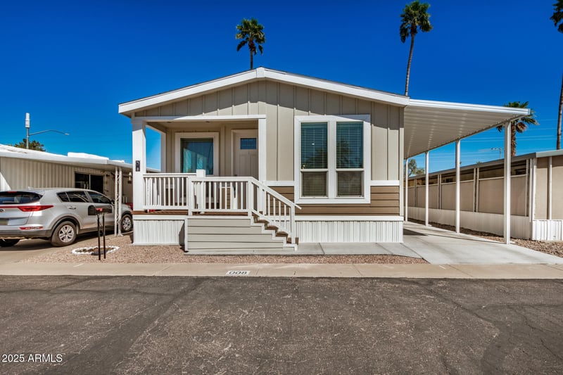 4065 University Dr #8, Mesa, AZ 85205