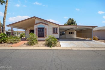 40667 Clubhouse St, San Tan Valley, AZ 85140