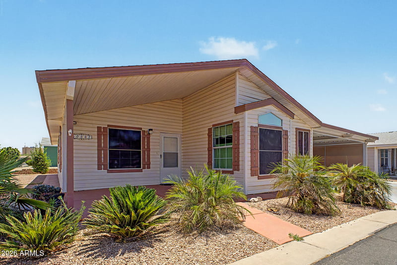 40667 Clubhouse St, San Tan Valley, AZ 85140