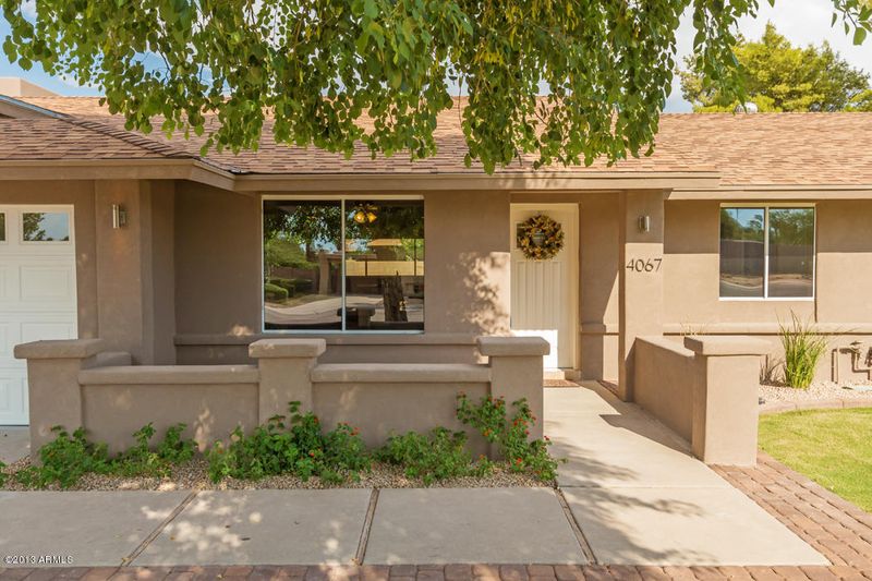 4067 E Shangri La Rd, Phoenix, AZ 85028