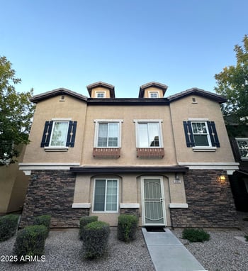 4067 Windsor Dr, Gilbert, AZ 85296