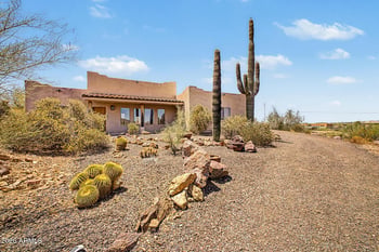 407 E Honda Bow Rd, Phoenix, AZ 85086
